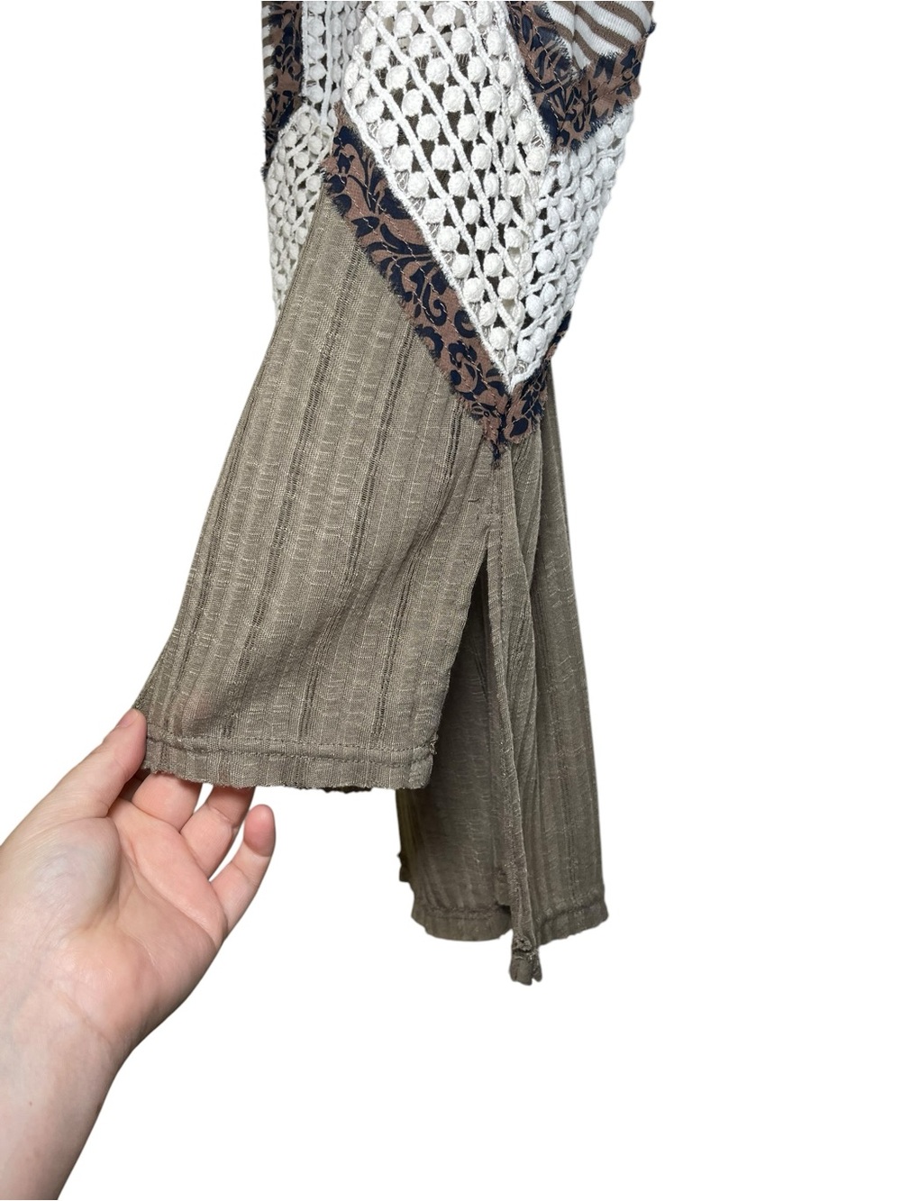 Gimmicks By BKE Sleeveless Olive Knit Tank with White Crochet Panels Size Small - Picture 5 of 14
